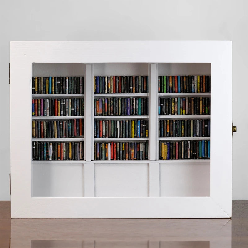 Kinetic Miniature Library – Wooden Anti-Anxiety "Shake & Sort" Bookshelf