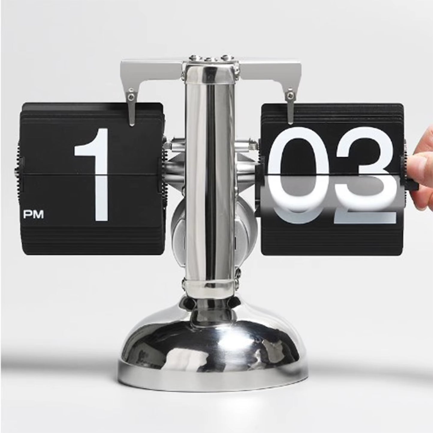Retro Minimalist Auto-Flip Clock – Single Foot Mechanical Desk Clock